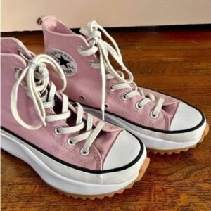 Converse Women's Light Pink Platform Sneakers